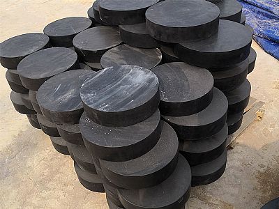 城北区板式橡胶支座由若干层橡胶片与薄钢板经加压硫化